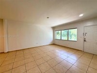 Building Photo - 1176 Marseille Dr