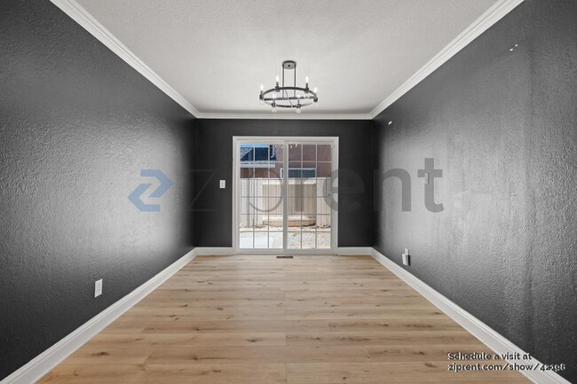 Building Photo - 4574 Ellen Way