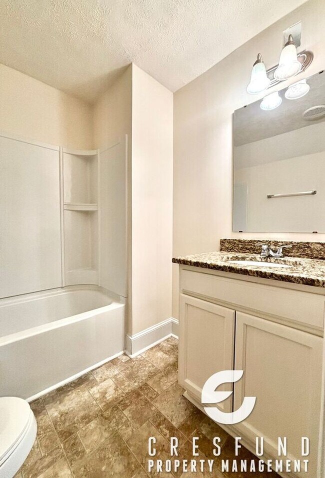 Building Photo - 3 Bed, 3 Bath located in HAYMOUNT - READY FOR MOVE IN TODAY!