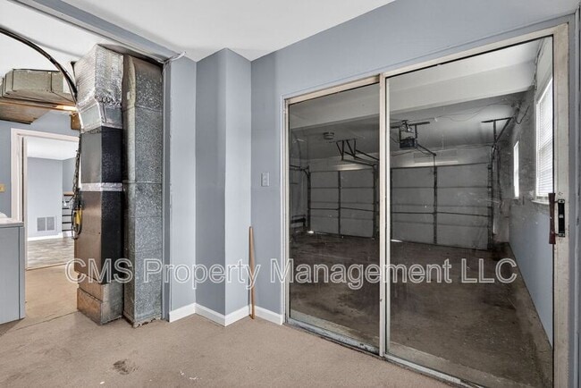 Building Photo - 77 Marsh Ave