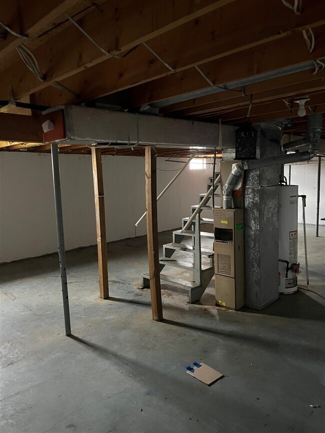 Building Photo - 1705 Cliff Ridge Ct