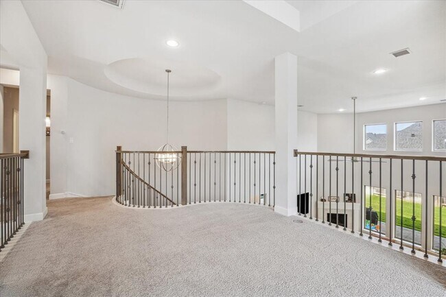 Building Photo - 9823 Magnolia Ests Ln