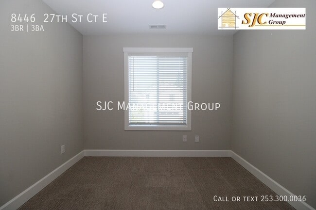 Building Photo - 8446 27th St Ct E