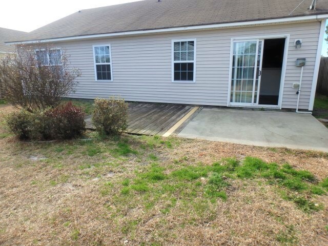 Building Photo - 1168 Amber Pines Dr