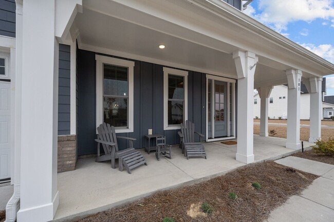 Building Photo - Exquisite 4 Bedroom/4 bath home in the Wyn...