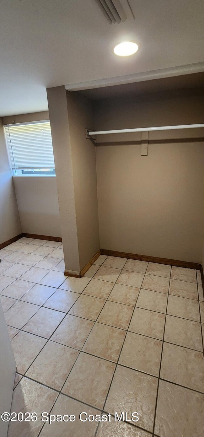 Building Photo - 2109 Hidden Grove Ln