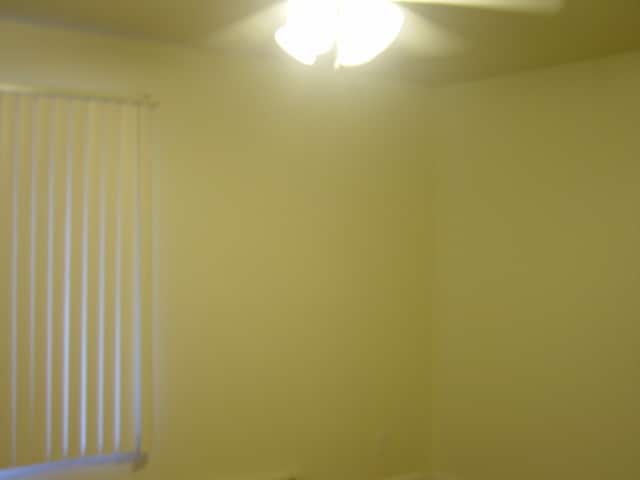 Building Photo - 1518 E Longview Dr