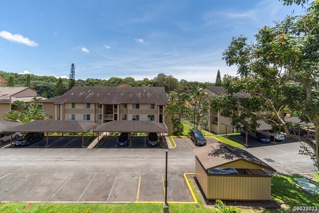Building Photo - Spacious, Clean, Renovated 2BR/2BA/2Pkg in...