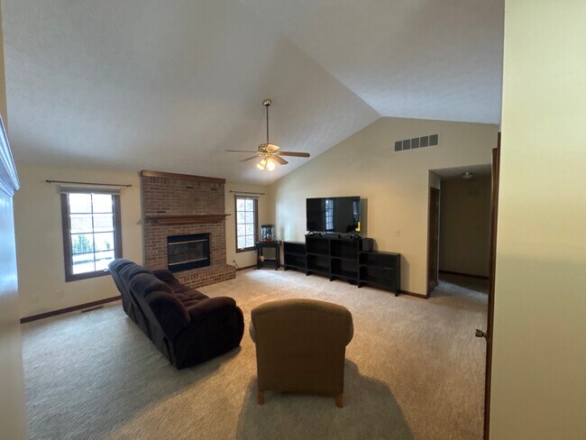 Building Photo - 9229 Westdrum Ct