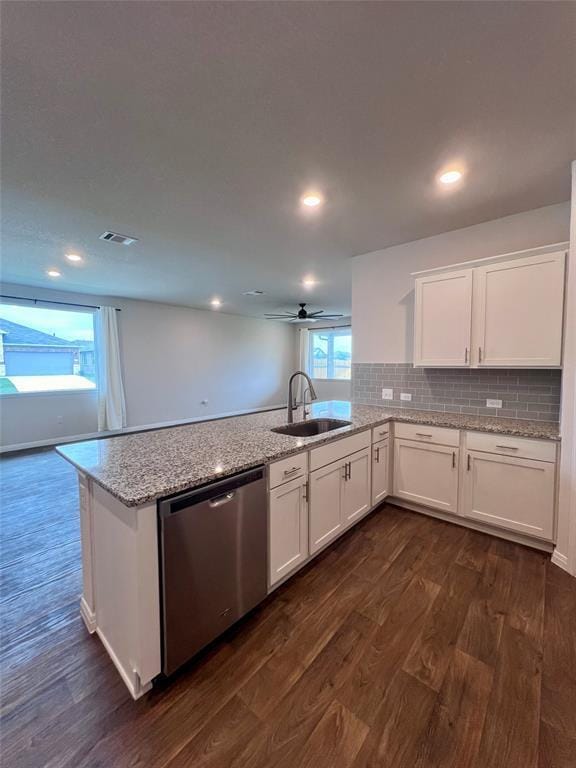 Building Photo - 944 Vogel Dr