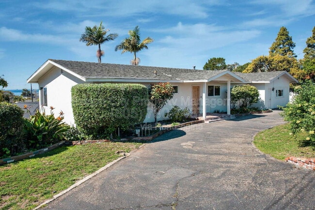 Building Photo - 5533 Carpinteria Ave