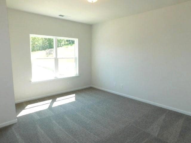 Building Photo - 246 Dupont Dr
