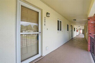 Building Photo - 4570 Overlook Dr NE