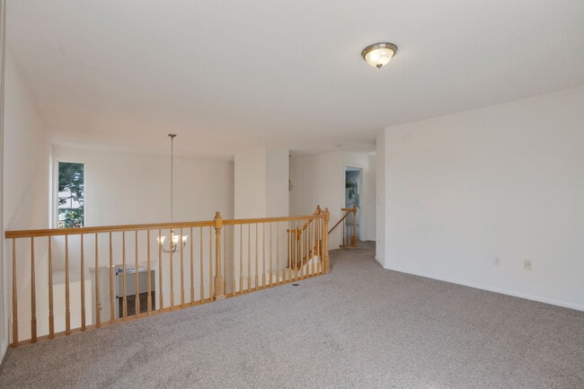 Building Photo - 13647 Plaster Cir
