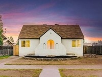 Building Photo - 421 Eye St