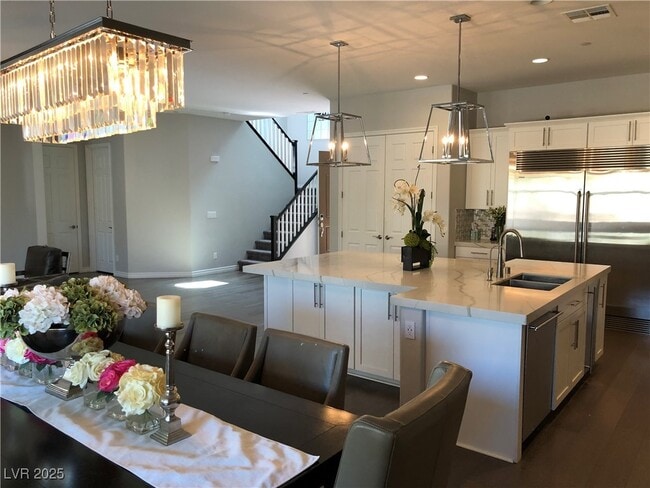 Building Photo - 2826 Poseidon Shore Ave