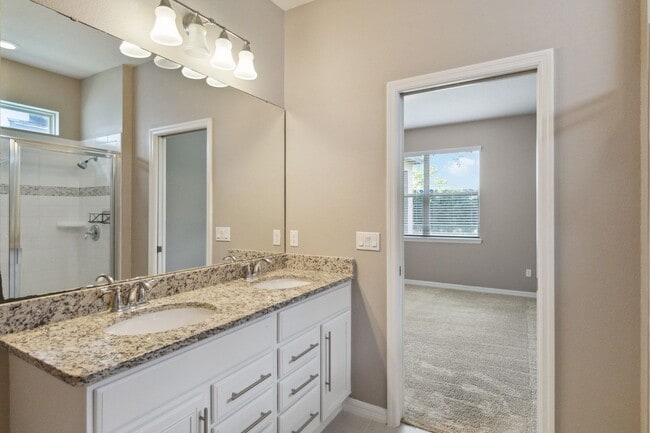 Building Photo - Gorgeous Energy Efficient 4/2 Home in Gated Community Close to Lake Nona