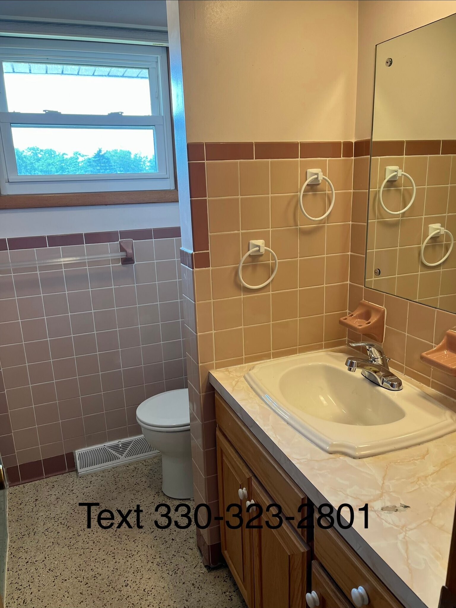 Building Photo - 371 25th St SE