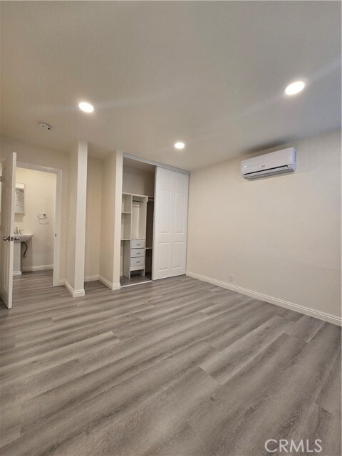 Building Photo - 422 W Graves Ave