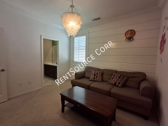 Building Photo - 24355 Verdugo Cir