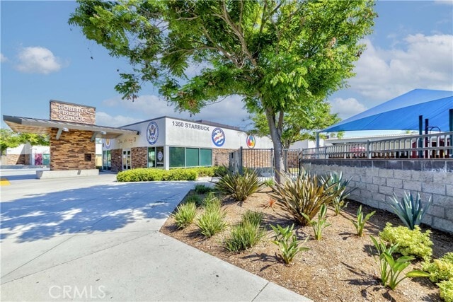 Building Photo - 1828 Booth Ct