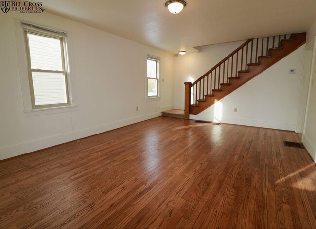 Building Photo - 3 Br. 1 Ba. House in Morgantown - Available 07/10/2026