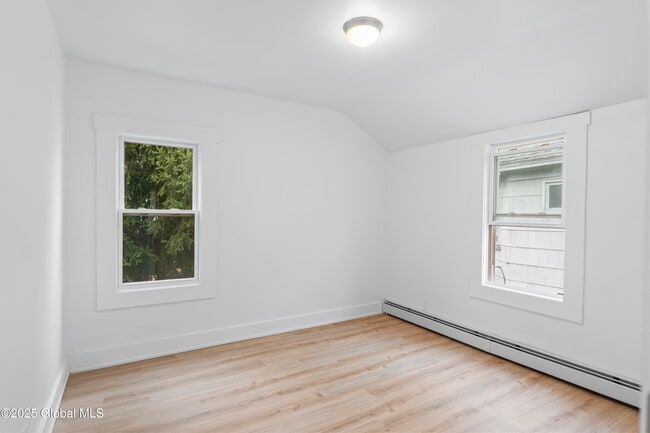 Building Photo - 38 W Erie St