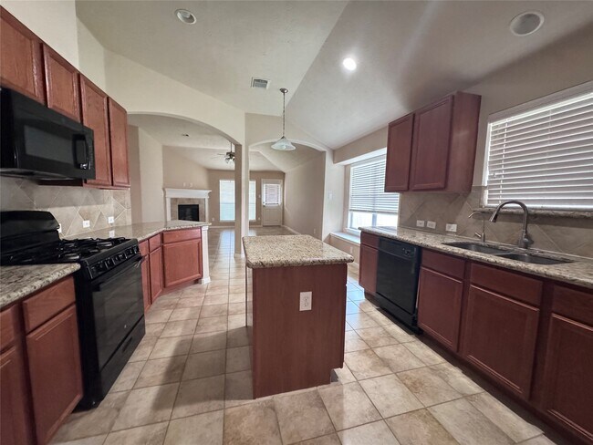 Building Photo - 25210 Ginger Ranch Dr