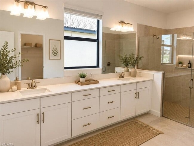 Building Photo - 18222 Ridgeline Dr