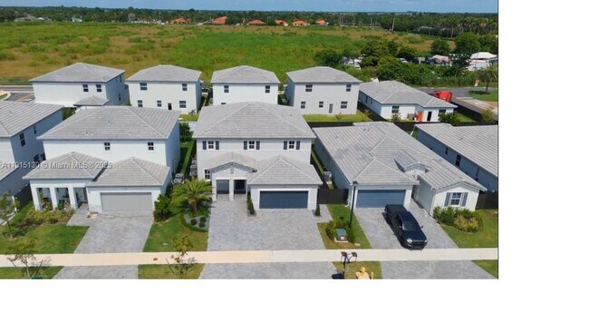 Primary Photo - 16144 SW 148th Pl