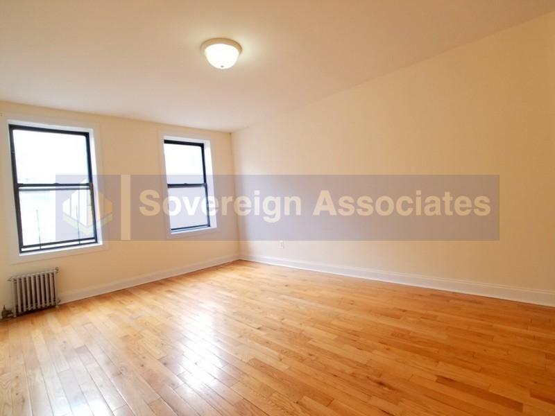 Building Photo - 250 Fort Washington Ave