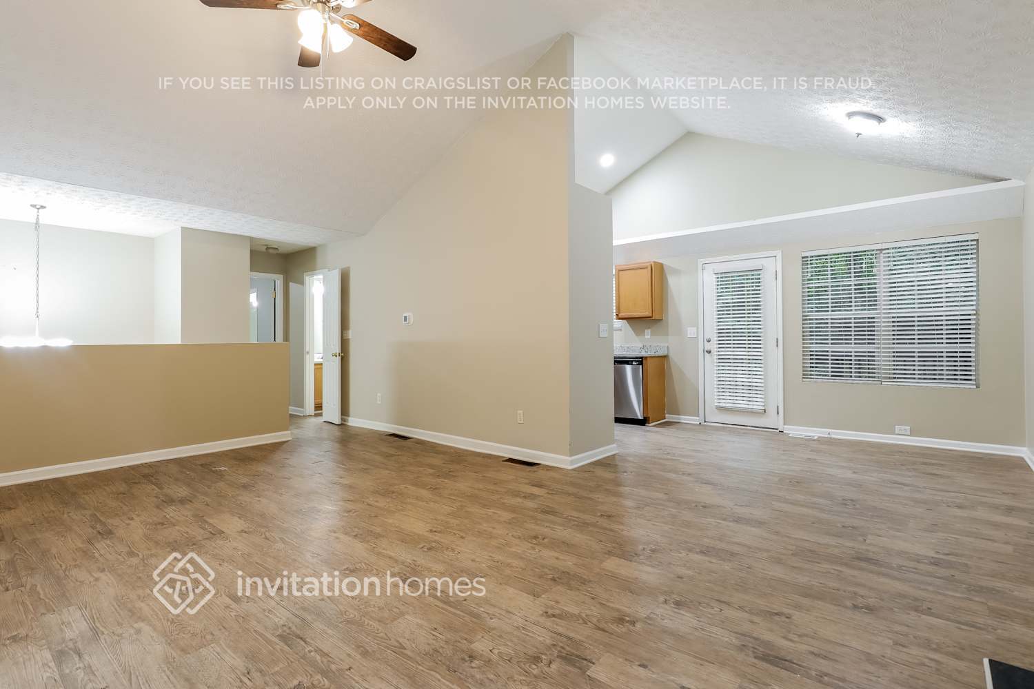 Building Photo - 309 Cedar Ln