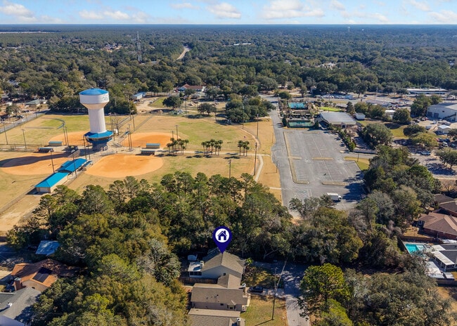 Building Photo - 206 Esmond Ct