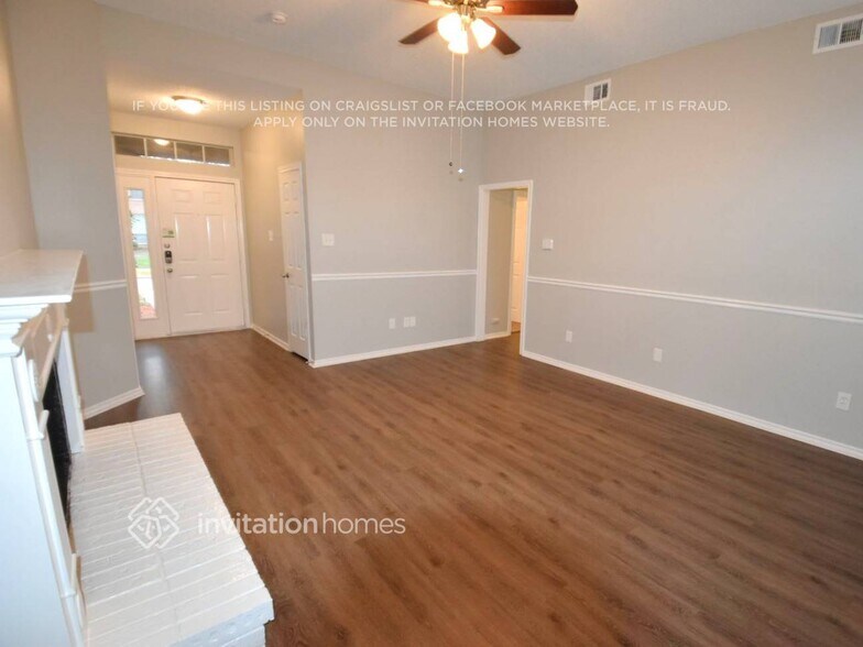 Building Photo - 8250 Cripple Creek Dr