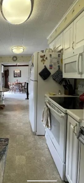 Kitchen - 10 Richard St