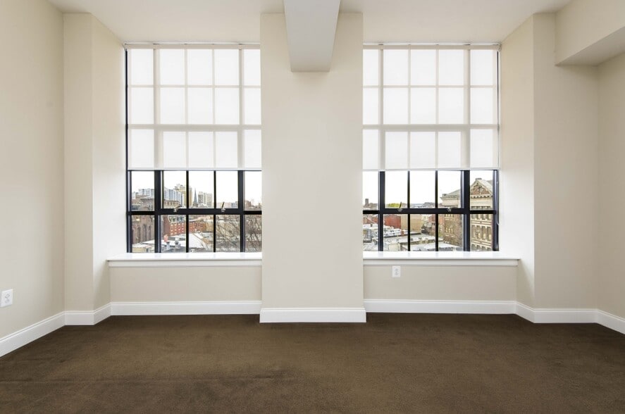 Building Photo - 600 N Broad St