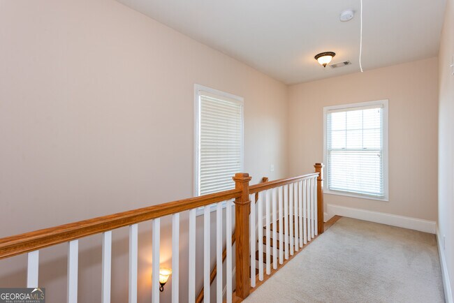 Building Photo - 1655 Woodward Way