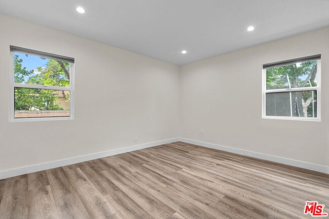Building Photo - 18343 Calvert St