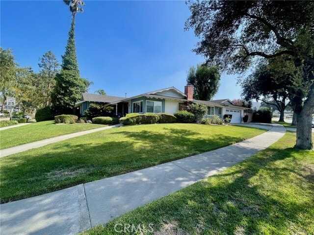 Building Photo - 15702 Del Prado Dr