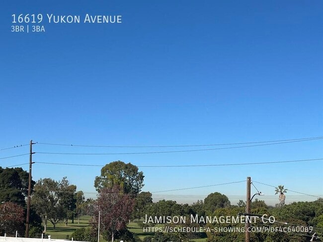 Building Photo - 16619 Yukon Ave