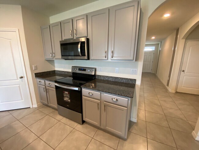 Building Photo - 671 Tortugas St