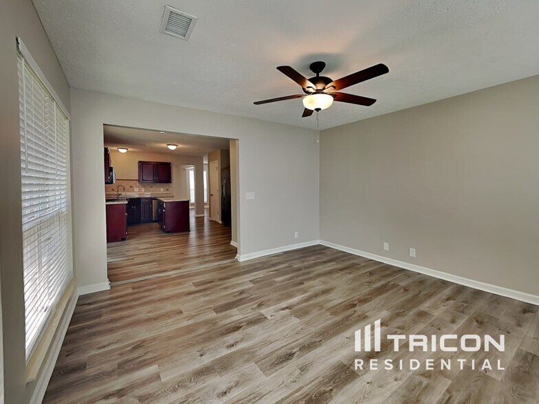 Building Photo - 6173 Hampton Hall Way