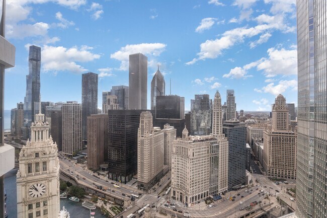 Primary Photo - 405 N Wabash Ave