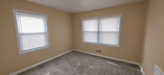 Building Photo - 1930 S Fremont Ave