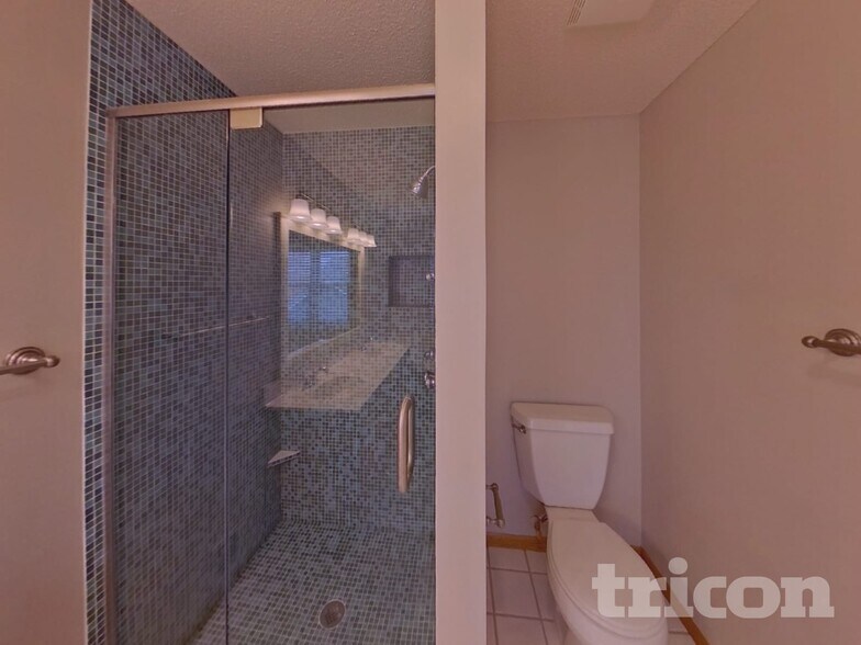 Building Photo - 10071 Raleigh Ct