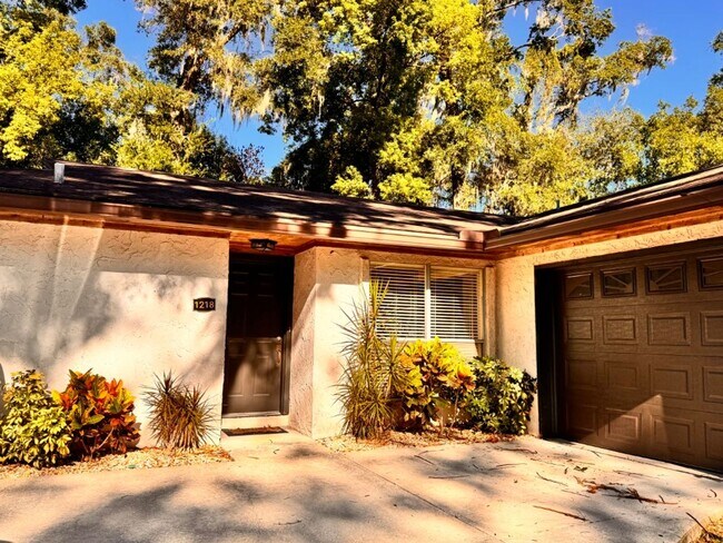 Building Photo - RENTAL