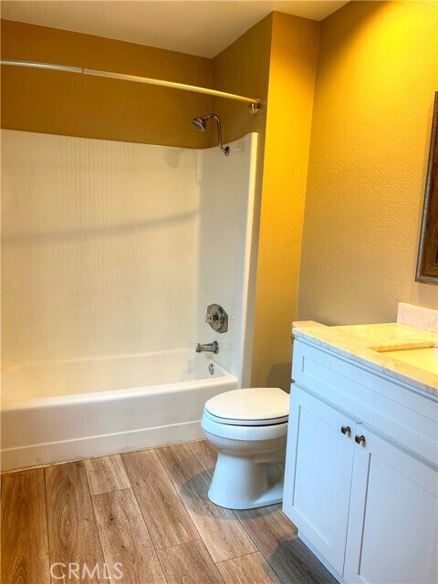 Building Photo - 33932 El Encanto Ave