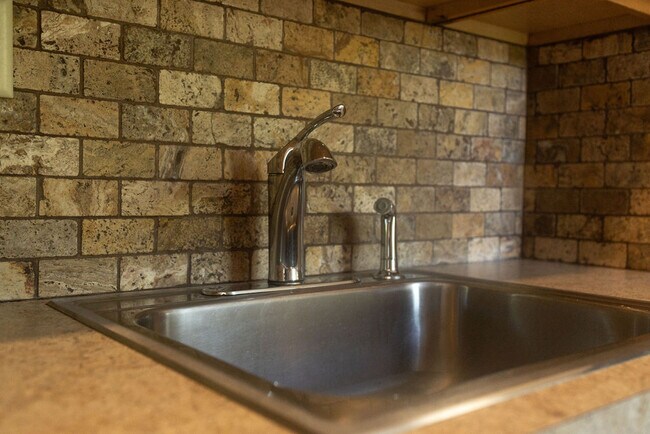 Kitchen - 102 11th St