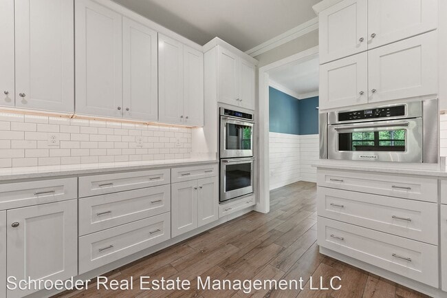 Building Photo - 5 br, 4.5 bath House - 15997 Wickstrand Road