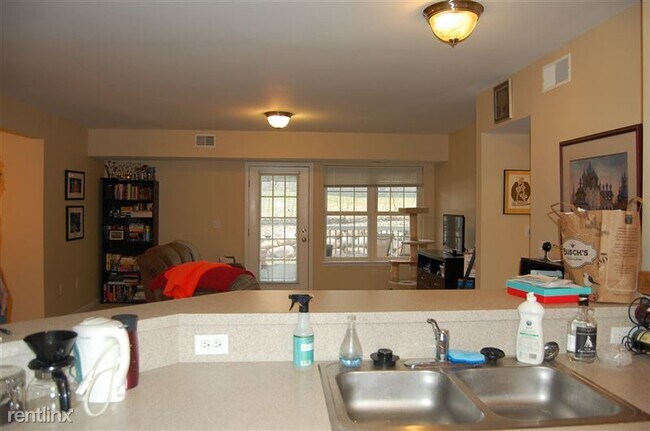 Building Photo - 2241 S Main St